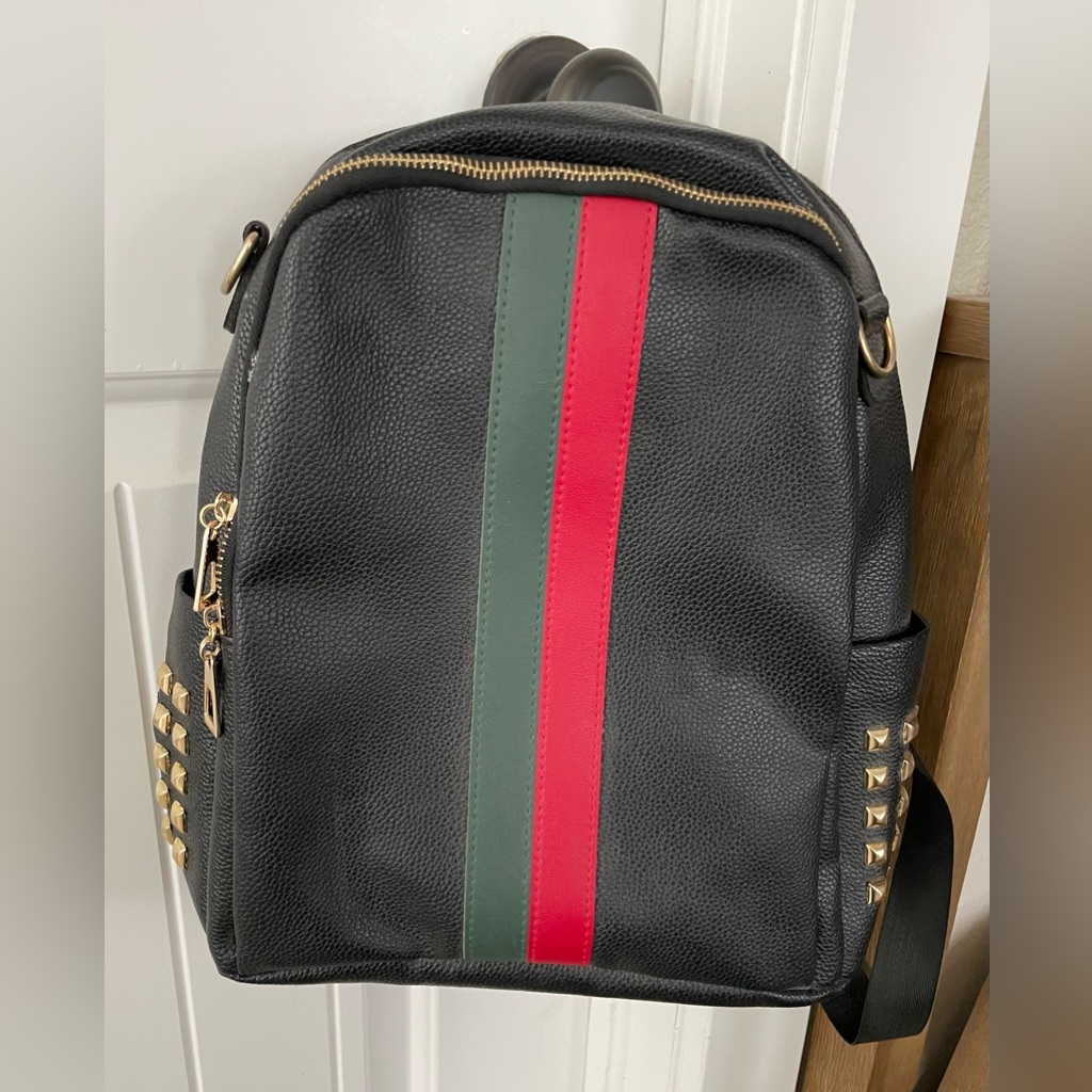 Black Medium-Sized Backpack